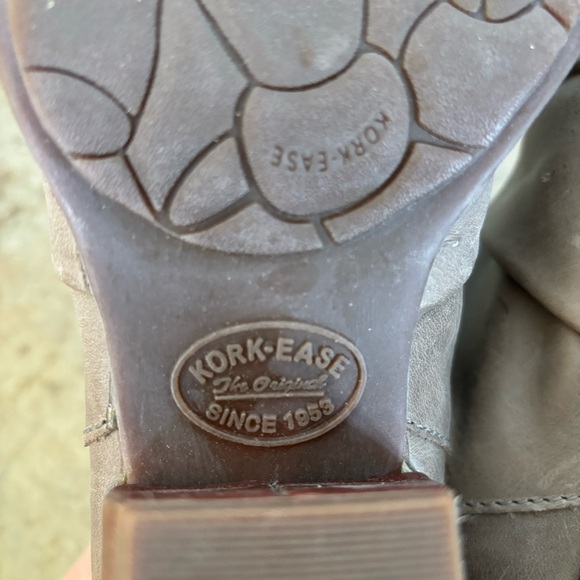 Kork-Ease Distressed Leather Boots Size 7.5M - Picture 12 of 13